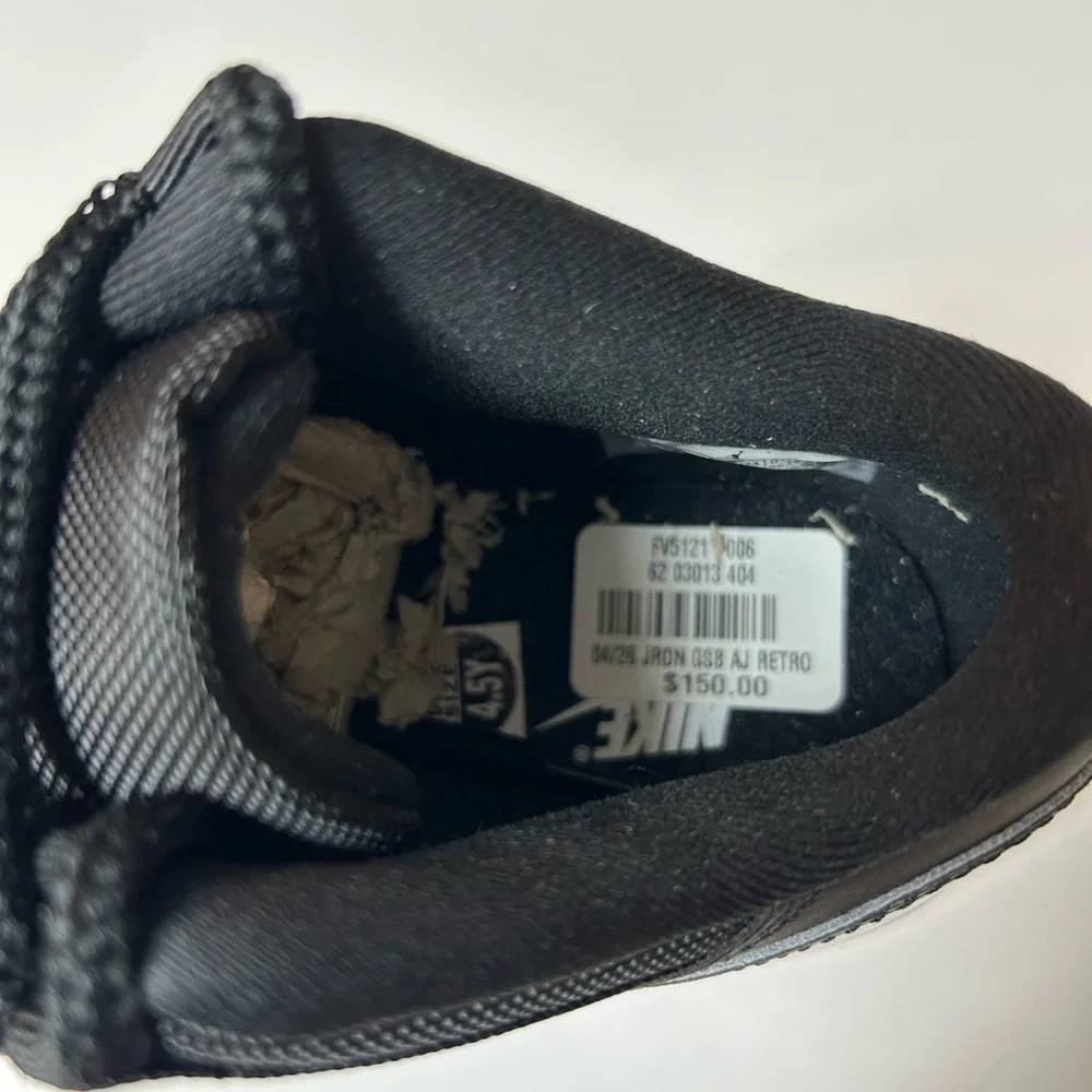 Nike Air Jordan 11 Retro Low